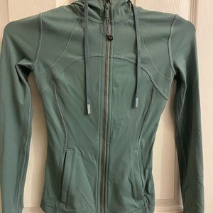 Lululemon Nulu hooded define jacket - size O - tidewater teal-